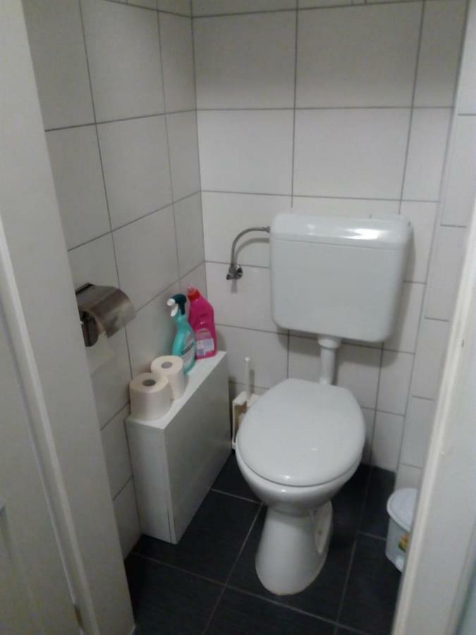 Bettina47 Apartman ไฮจ์ดุสโซบอสโล ภายนอก รูปภาพ